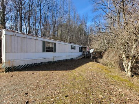 A home in Hayesville