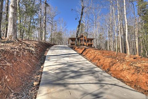 A home in Ellijay