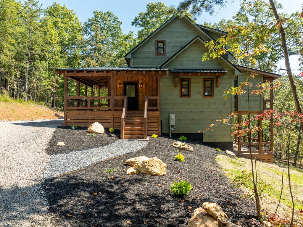 108 Wildflower Drive