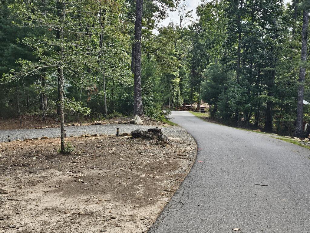 87 Whispering Hills Road