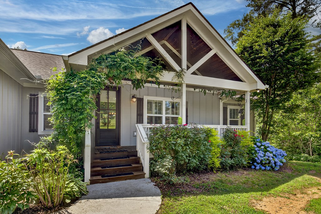 362 Meadow Circle