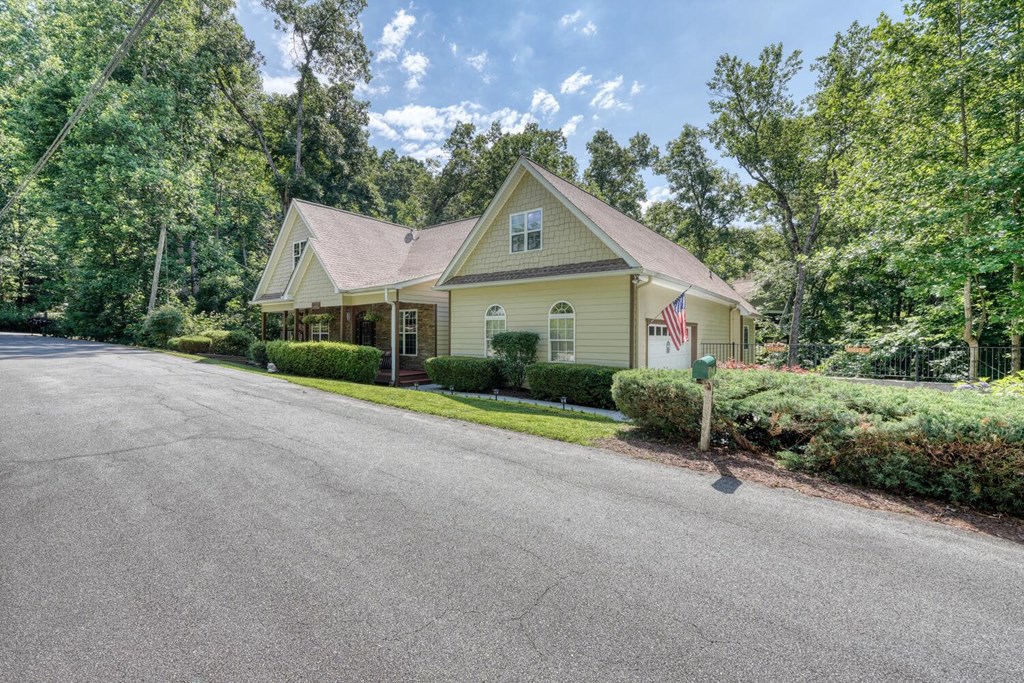 362 Kingwood Drive