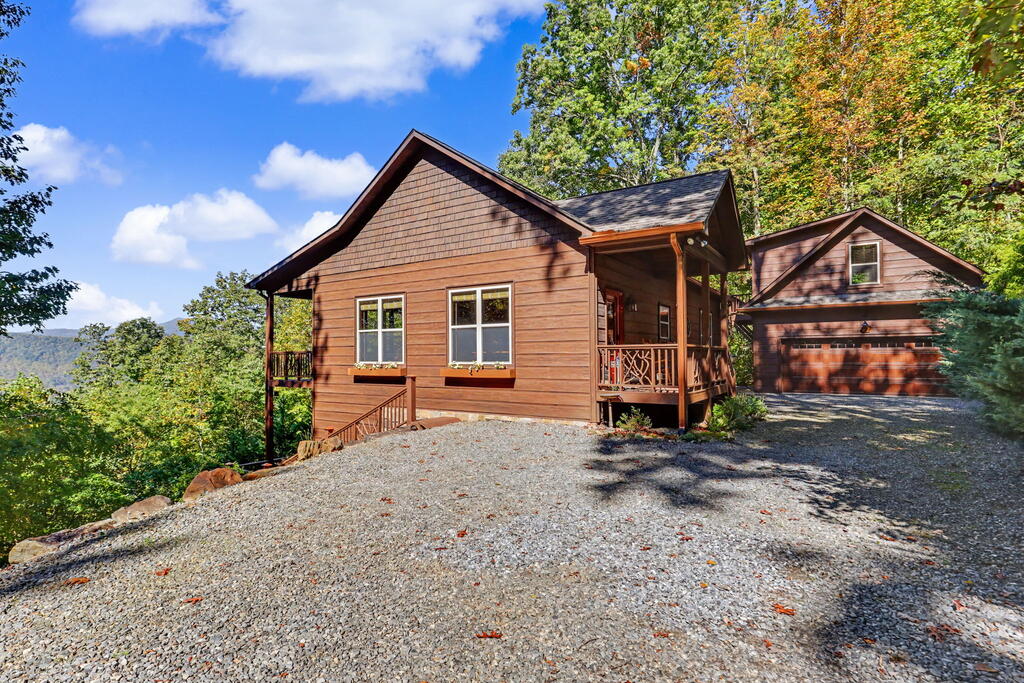 7031 Black Bear Trail