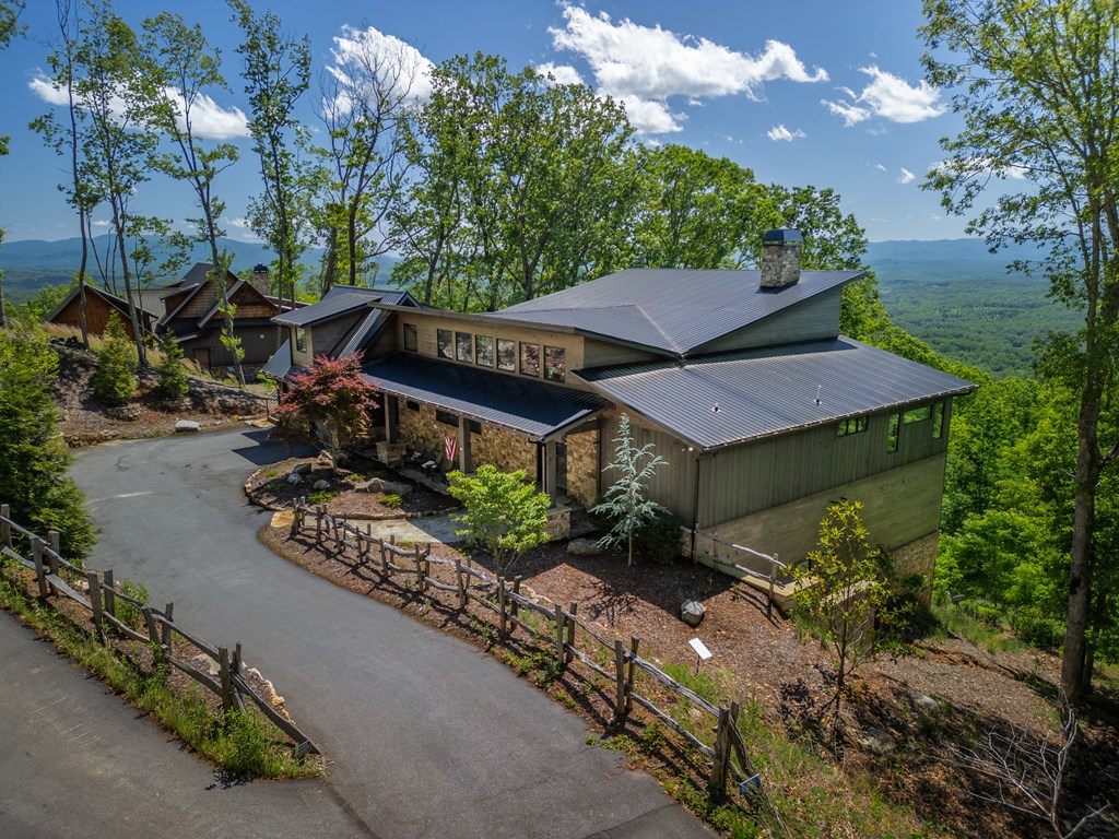 126 Wawayanda Drive