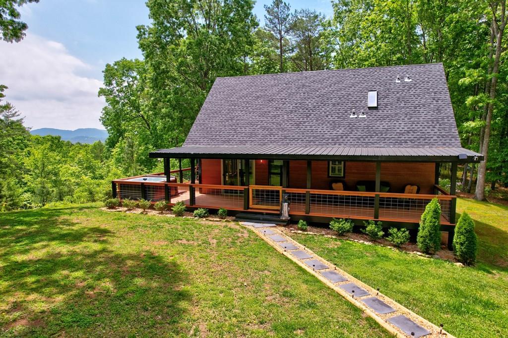 94 Rhinas Trail