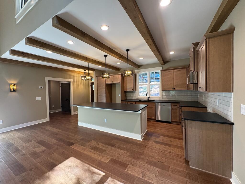 673 Spalding Circle