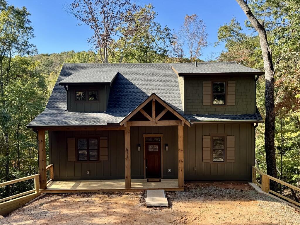 673 Spalding Circle