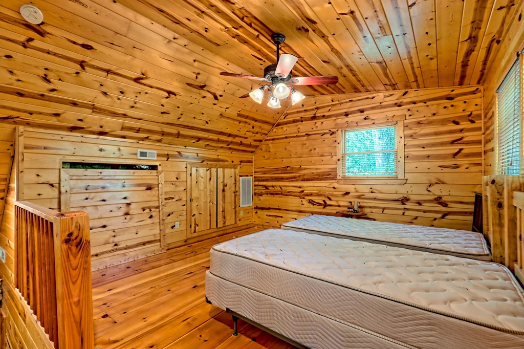 105 Cozy Pine Lane