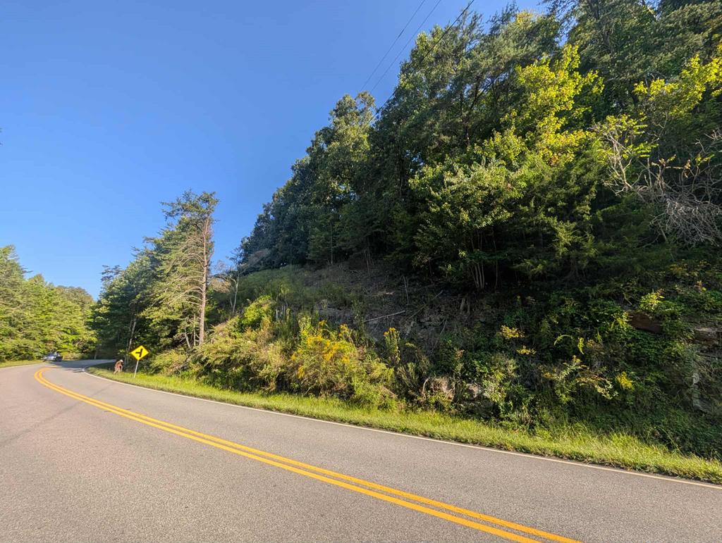 7.12 Russell Scenic Hwy