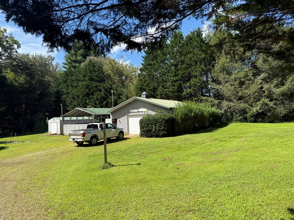 3335 Upper Peachtree Road