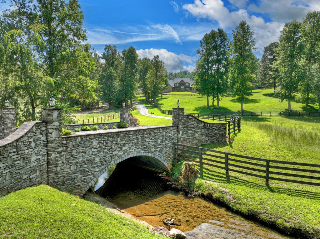 280 Star Creek Crossing