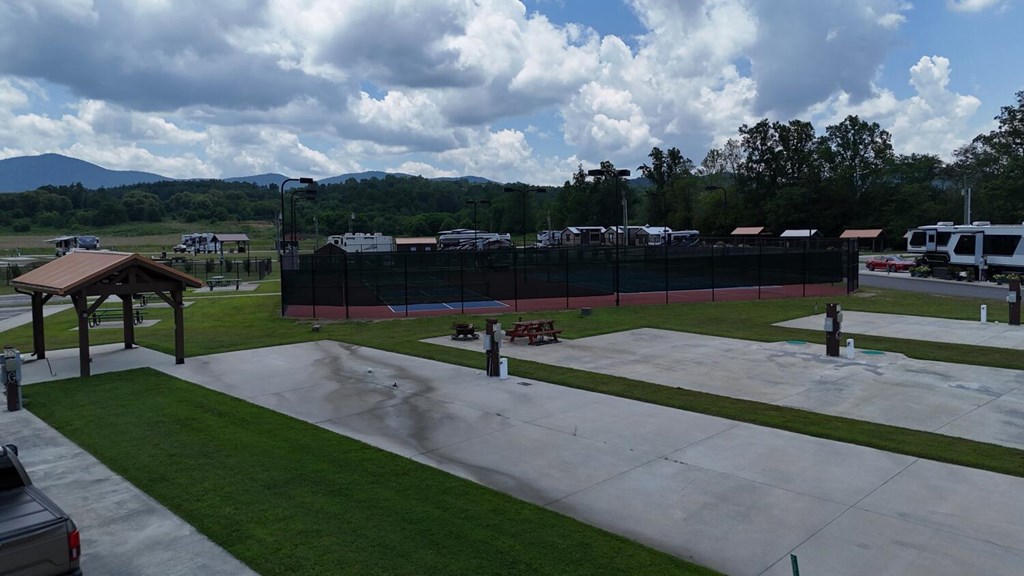 201 Foggy Mountain Road