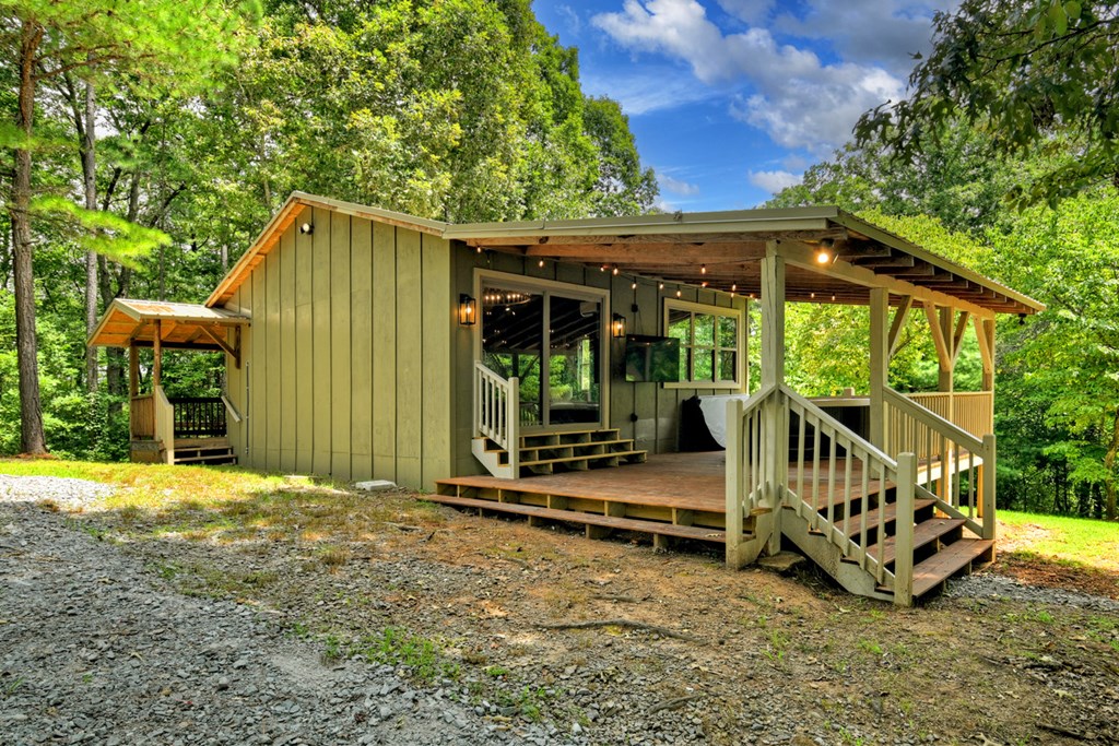 201 Parker Ridge