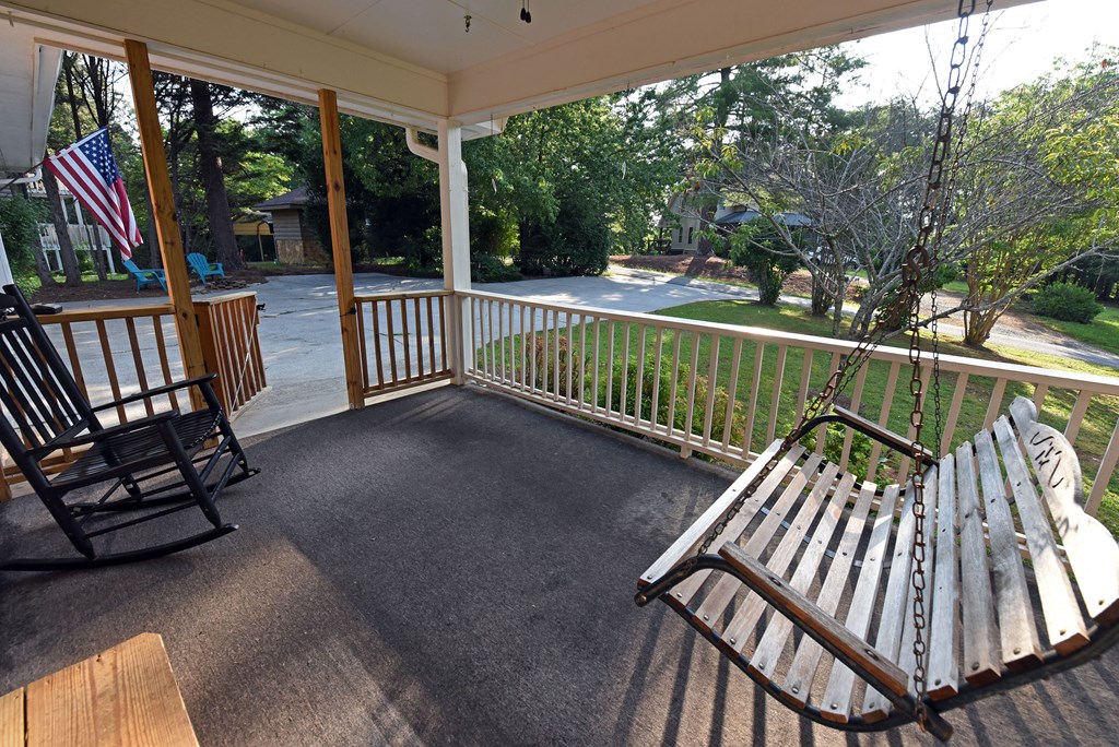 355 High Country Circle