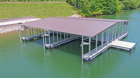 A home in Hiawassee