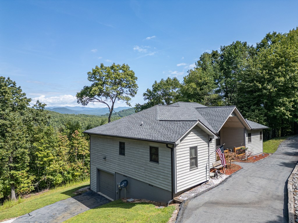 101 Hickory Nut Lane