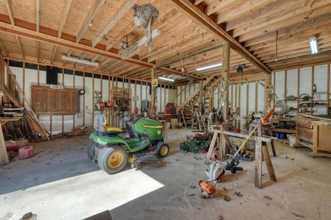 listing image 50