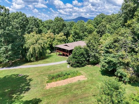 A home in Hayesville