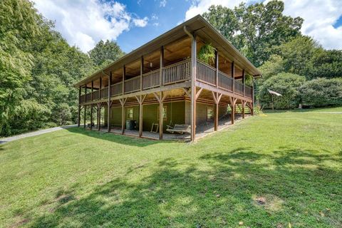 A home in Hayesville