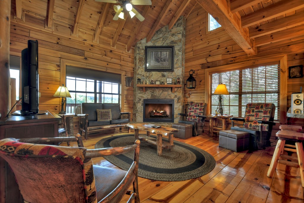 237 Dupont Drive