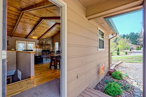 A home in Hayesville