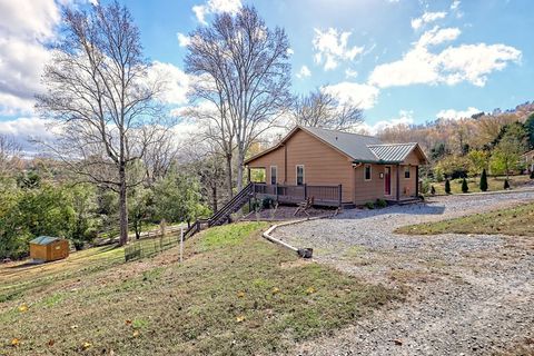 A home in Hayesville