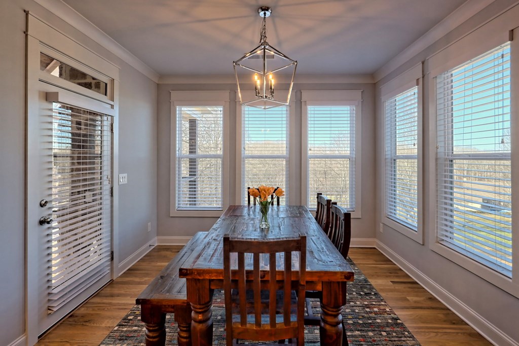 888 Reserve Road