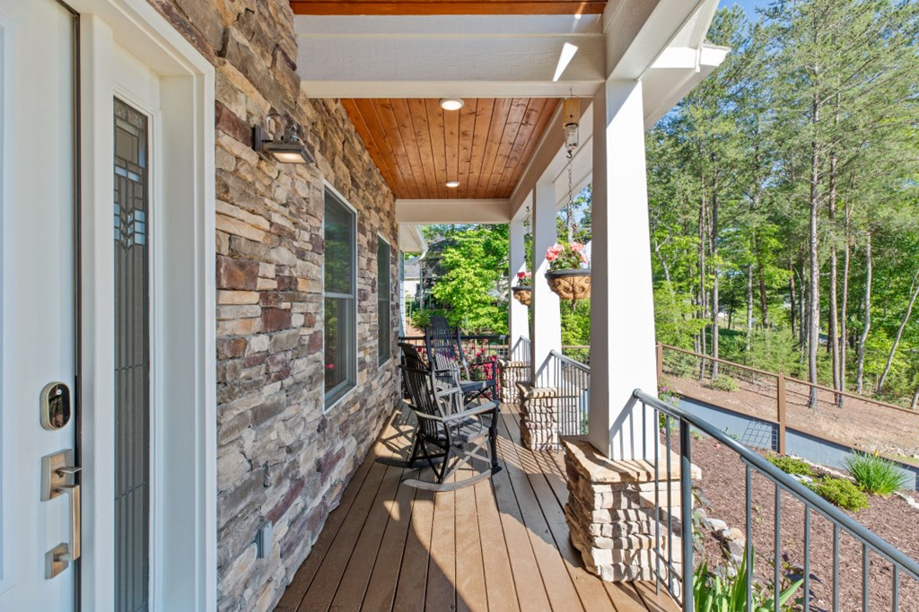 128 Gray Eagle Lane