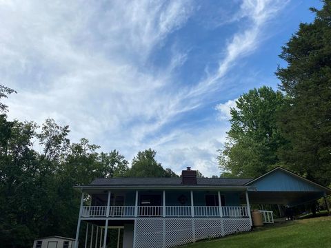 A home in Hayesville