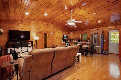 A home in Ellijay