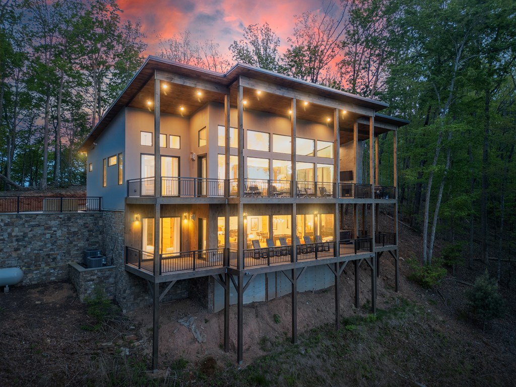 714 Scouts Overlook