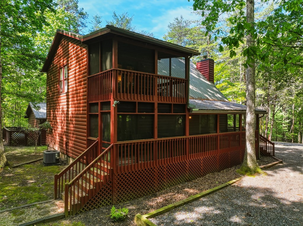 105 Blackberry Falls Court