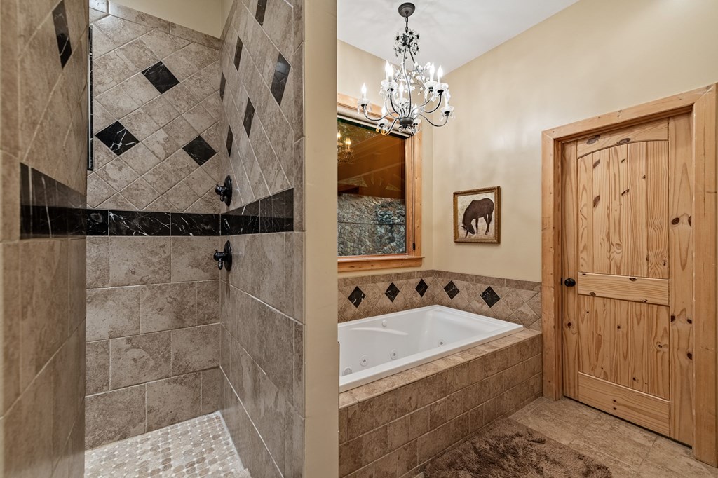 Morganton, Georgia, 30560, United States, 4 Bedrooms Bedrooms, ,5 BathroomsBathrooms,Residential,Active,1952626