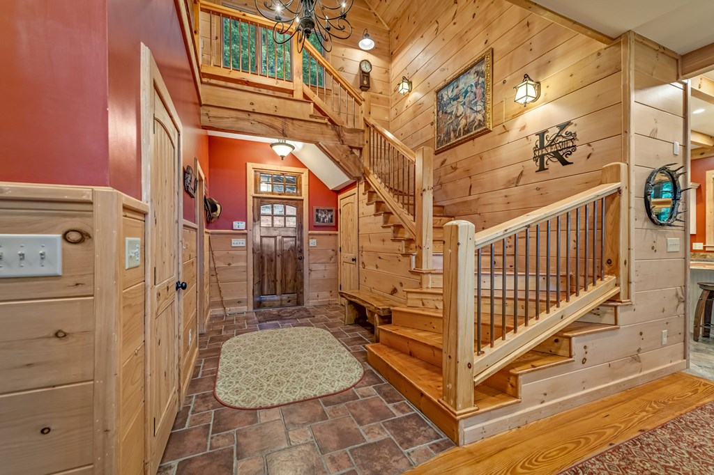 Morganton, Georgia, 30560, United States, 4 Bedrooms Bedrooms, ,5 BathroomsBathrooms,Residential,Active,1952626