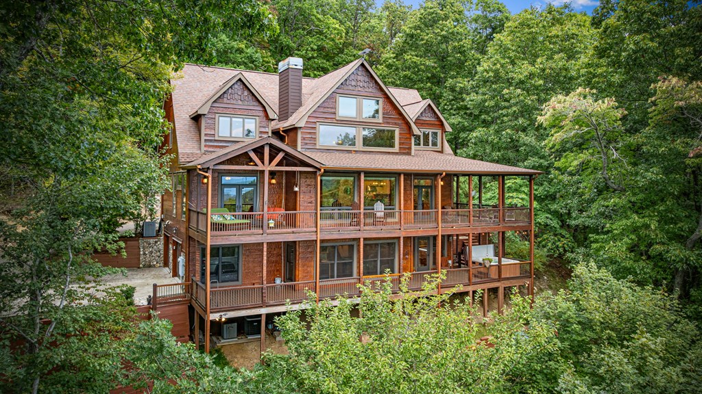 Morganton, Georgia, 30560, United States, 4 Bedrooms Bedrooms, ,5 BathroomsBathrooms,Residential,Active,1952626