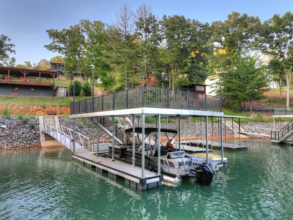 66 Rome Point