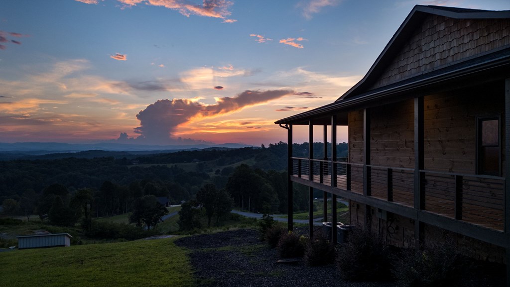 95 Upper Ridge Trail