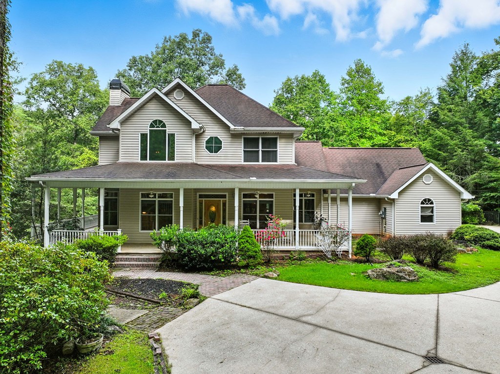 137 W Mountaintown Trail