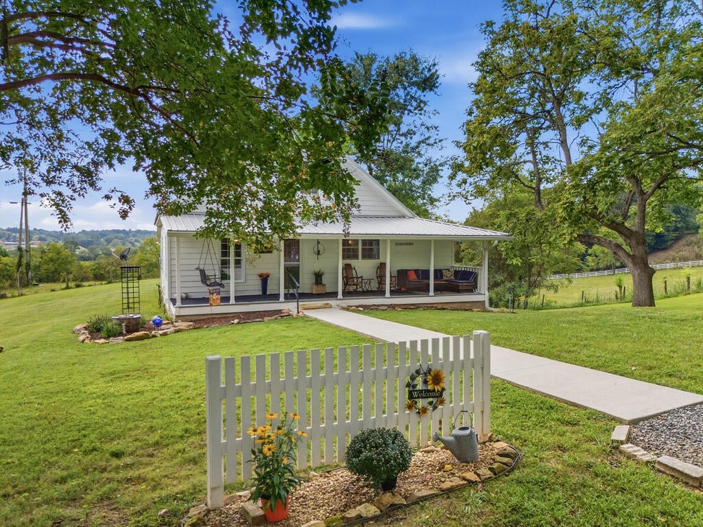 1038 Jarrett Road