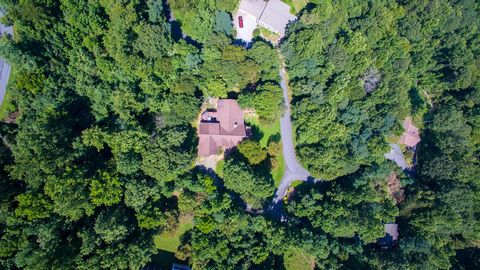 A home in Hayesville