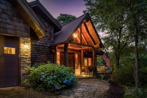 A home in Hayesville