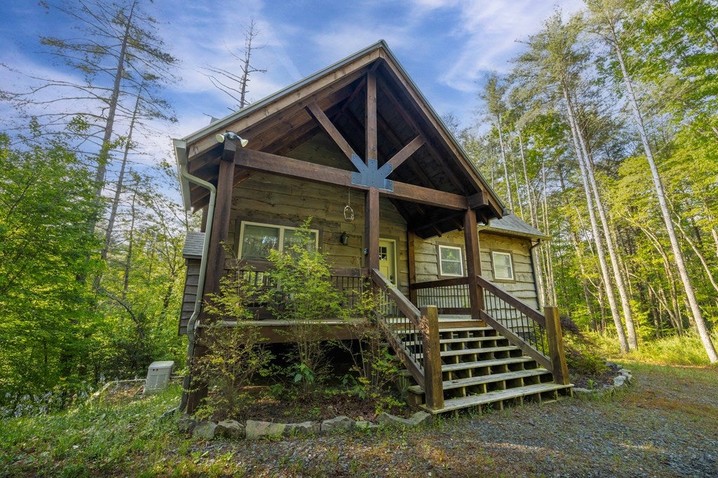 345 Deer Trail