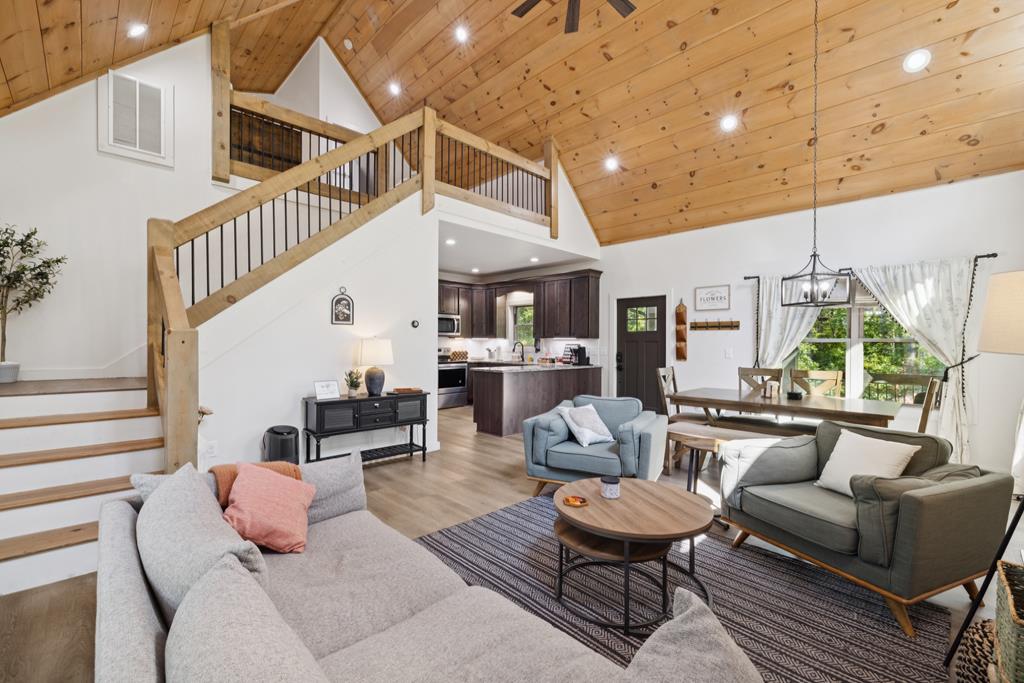 345 Deer Trail