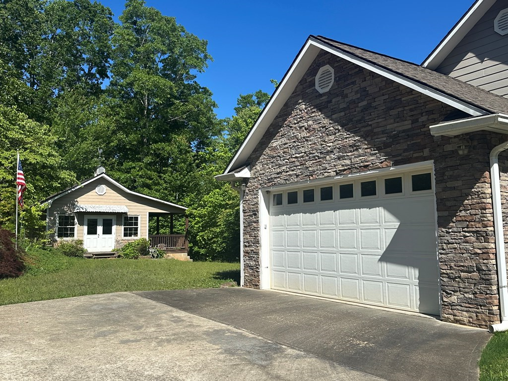 1207 Bullen Gap Road