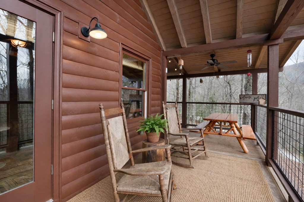 173 Mountain Laurel Lane