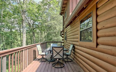 A home in Hiawassee