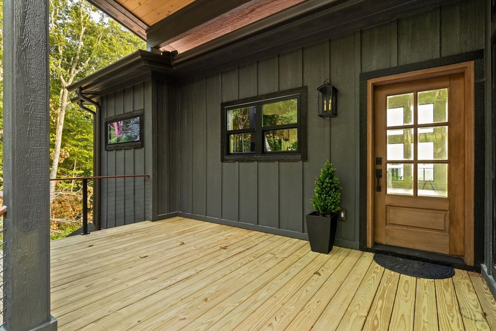 308 Shagbark Court