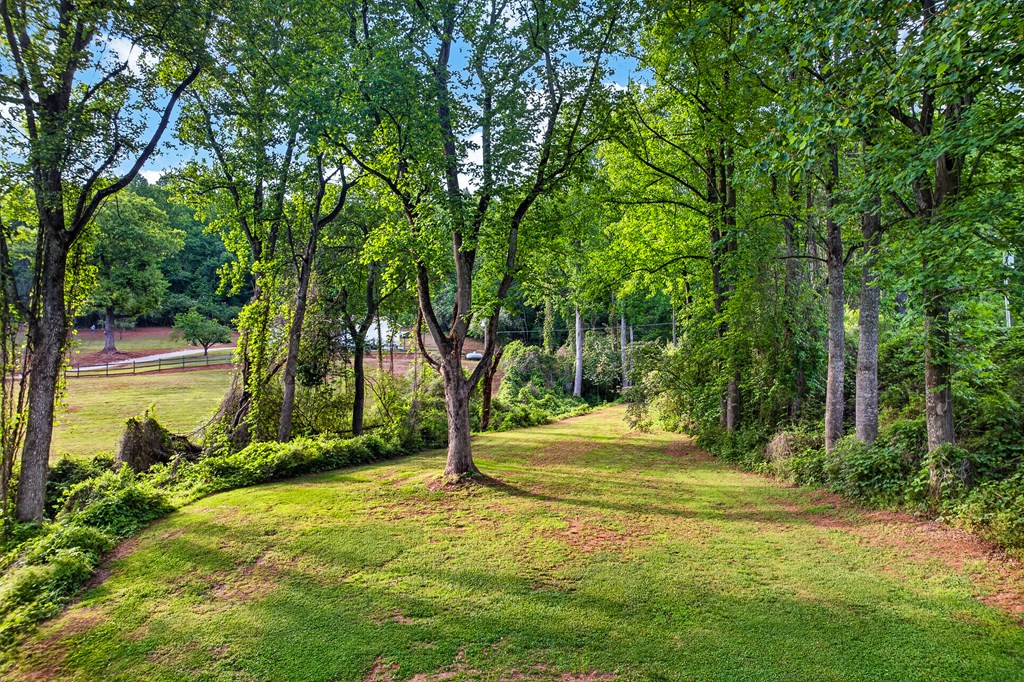 Dahlonega, Georgia, 30533, United States, 5 Bedrooms Bedrooms, ,4 BathroomsBathrooms,Residential,Active,2044582
