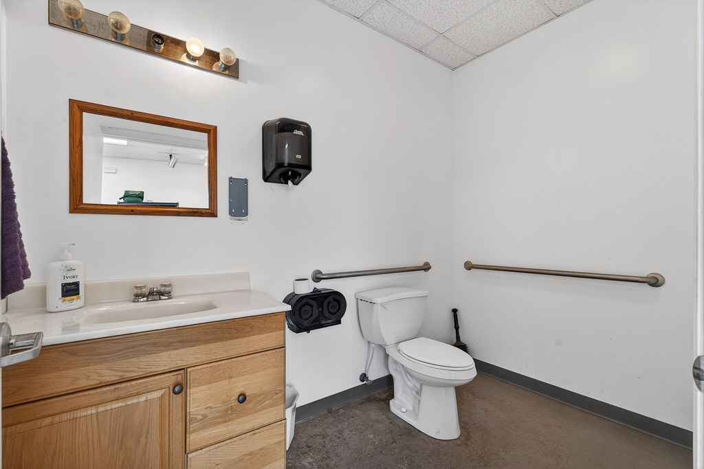 Dahlonega, Georgia, 30533, United States, 5 Bedrooms Bedrooms, ,4 BathroomsBathrooms,Residential,Active,2044582
