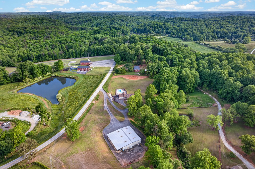 Dahlonega, Georgia, 30533, United States, 5 Bedrooms Bedrooms, ,4 BathroomsBathrooms,Residential,Active,2044582